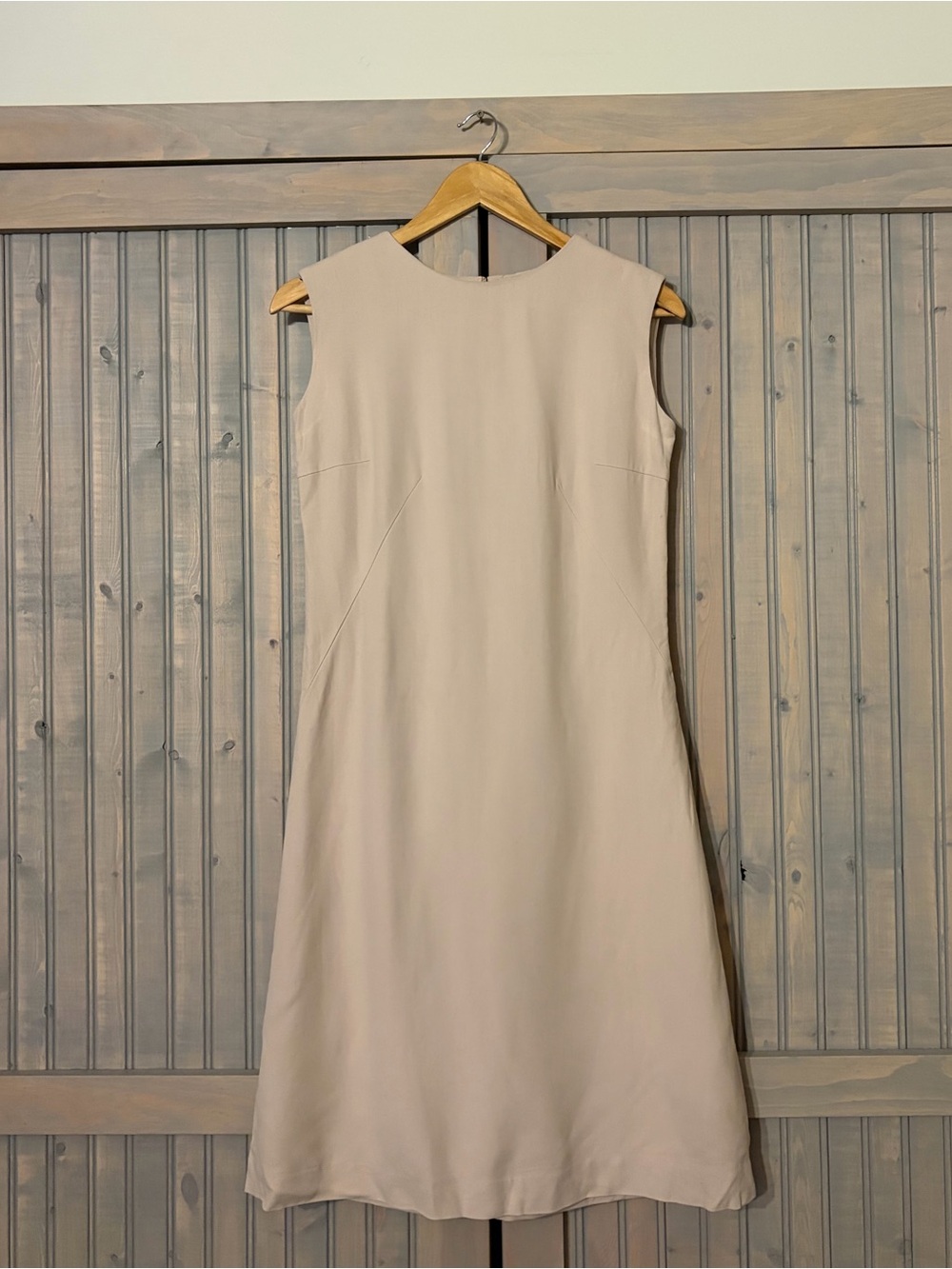 Vintage 1960s Ivory Shift Dress | Minimalist Mod | Sleeveless